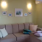 Eja Apartment *