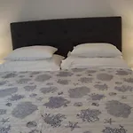 Eja Apartment