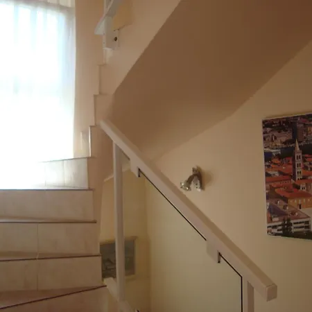 Apartment Eja *