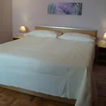 Eja