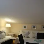 Апартаменти Eja *