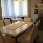Апартаменти Eja