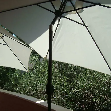 Eja Апартаменти *